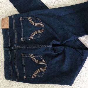 NWOT Hollister Skinny Jeans 3L